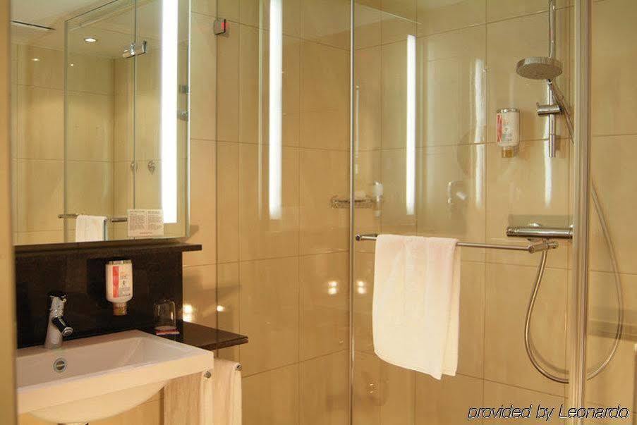 Intercityhotel Hotel 3*