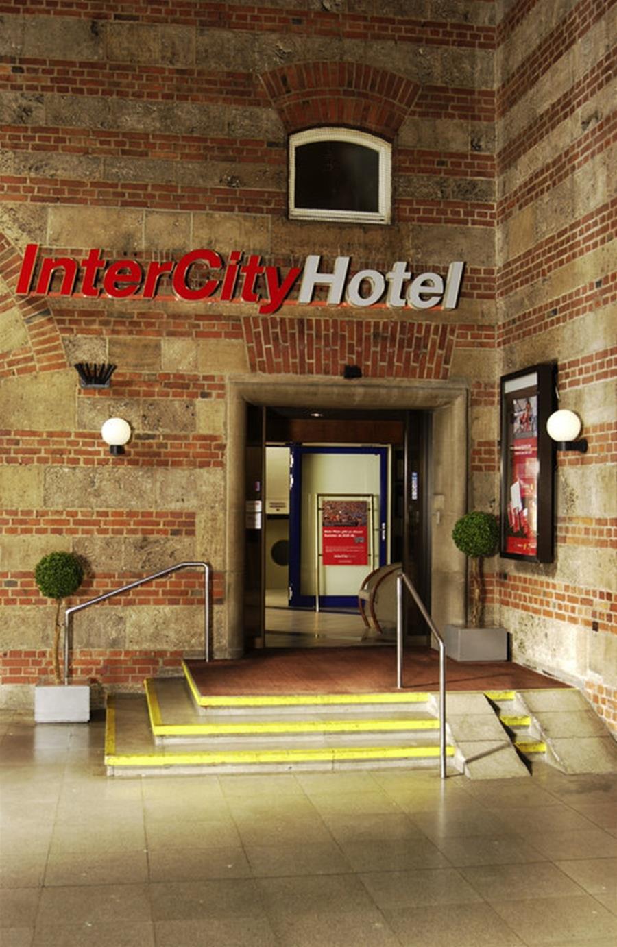 Intercityhotel 3*