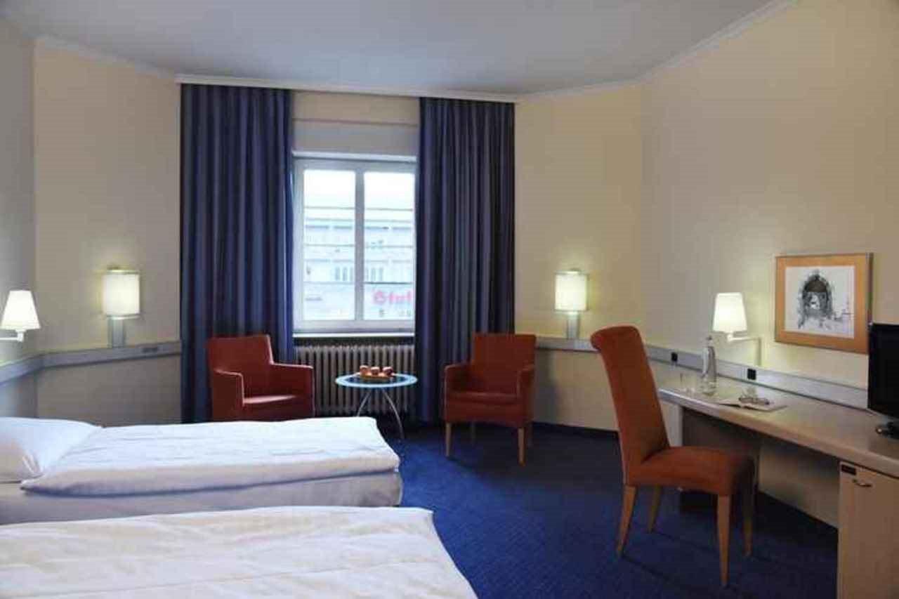 Intercityhotel 3*